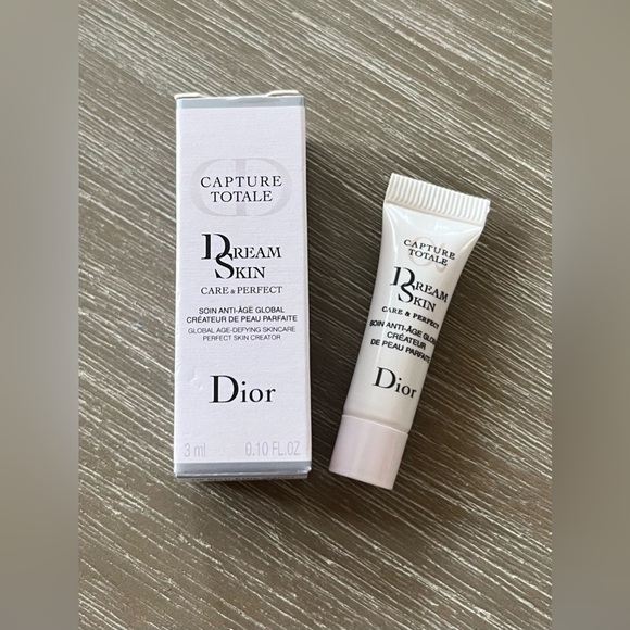 Bundle Mini Dior Dream Skin 3ml & Dior Mascara Volume 4ml - Picture 4 of 7